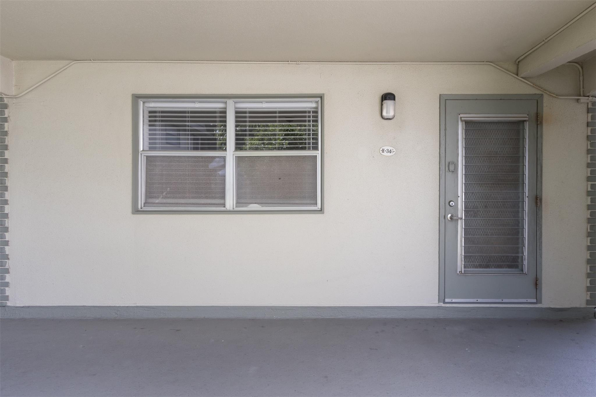 346 Monaco Way, Unit 346 Delray Beach, FL 33446 - Photo 29 of 33 Photo 29