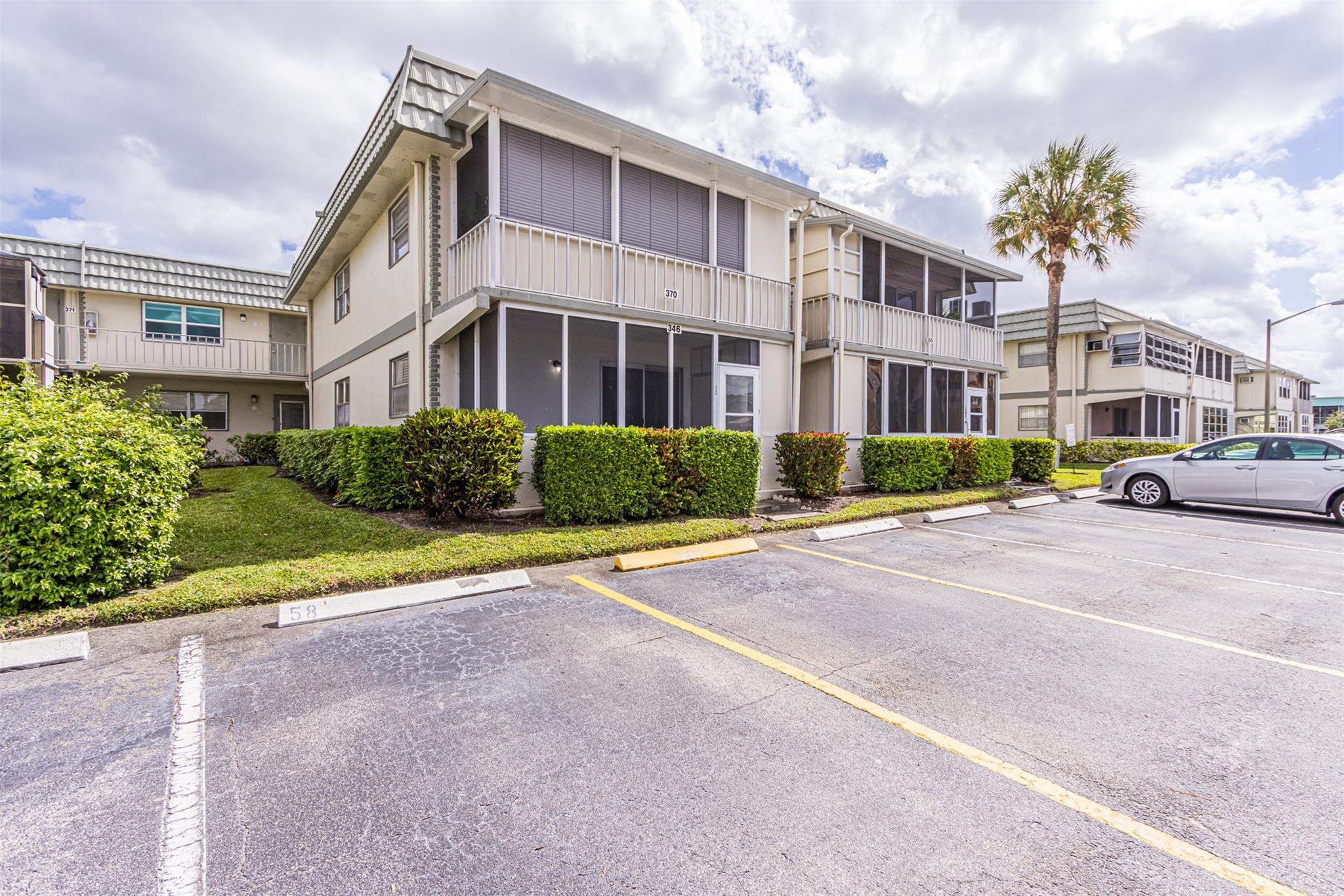 346 Monaco Way, Unit 346 Delray Beach, FL 33446 - Photo 30 of 33 Photo 30