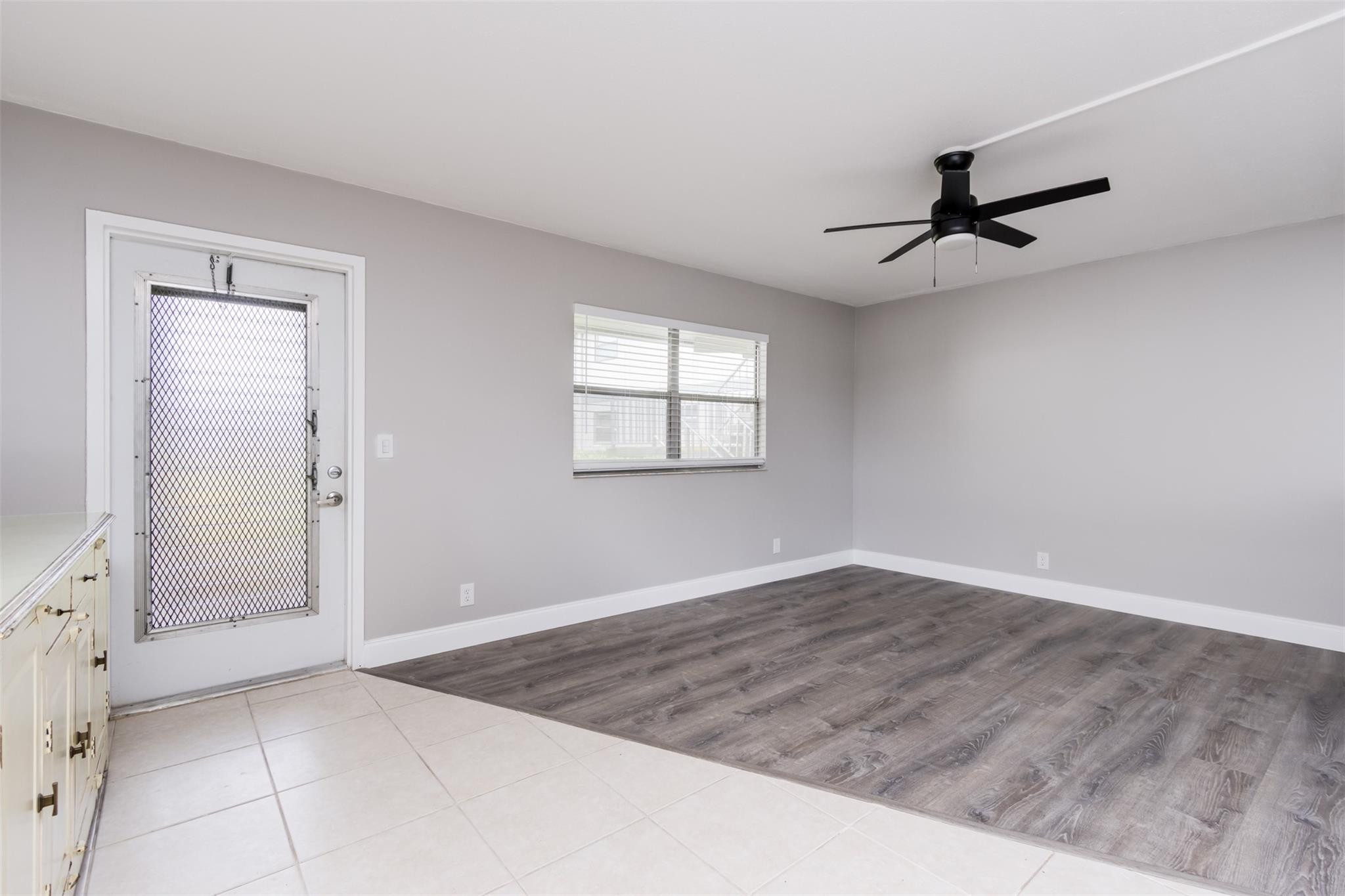 346 Monaco Way, Unit 346 Delray Beach, FL 33446 - Photo 5 of 33 Photo 5