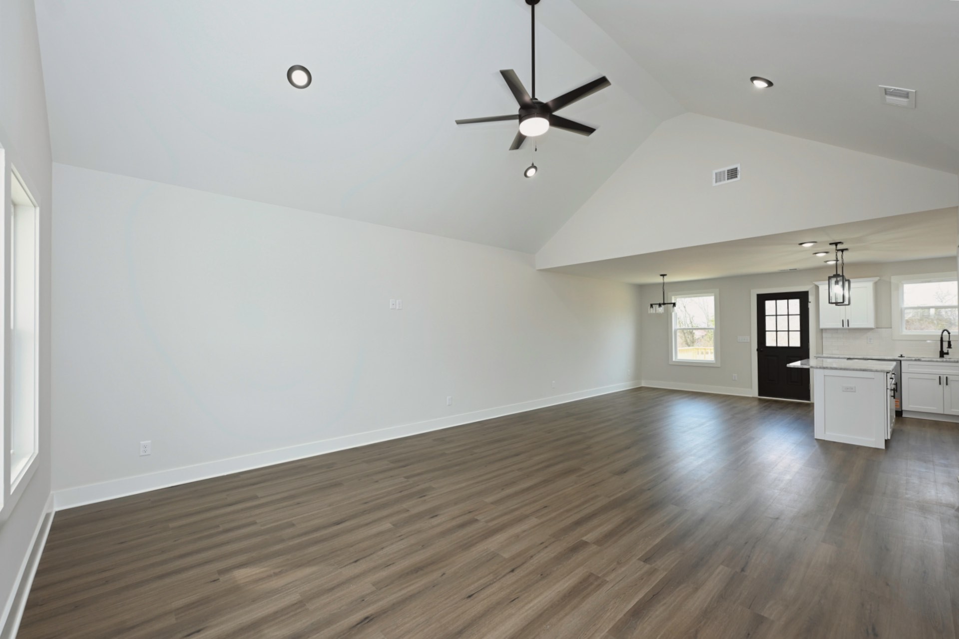 1609 A Elizabeth Road Nashville, TN 37218 - Photo 8 of 38