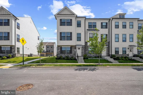 $489,000 | 434 Herringbone Way, Frederick, MD 21701