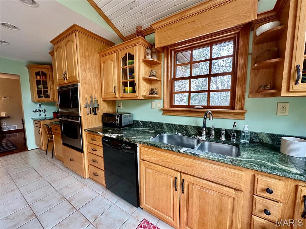 15716 County Road 5190 Rolla, MO 65401 - Photo 19 of 70