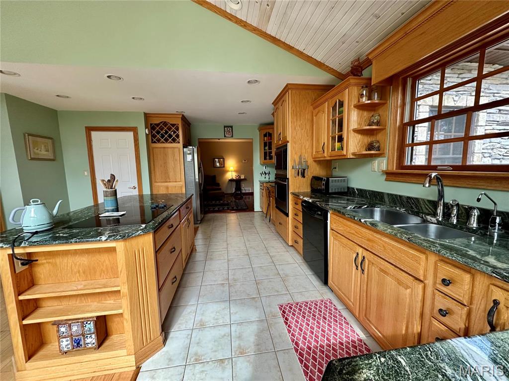 15716 County Road 5190 Rolla, MO 65401 - Photo 20 of 70