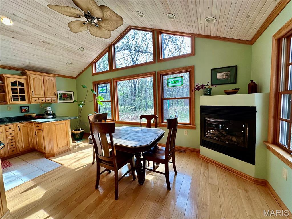 15716 County Road 5190 Rolla, MO 65401 - Photo 22 of 70