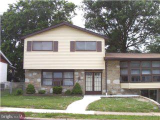 3802 Oakhill Road Philadelphia, PA 19154 - Photo 1 of 6 Gallery Image 1
