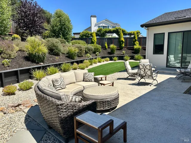 $1,650,000 | 2119 Wedgewood Way, Santa Rosa, CA 95404