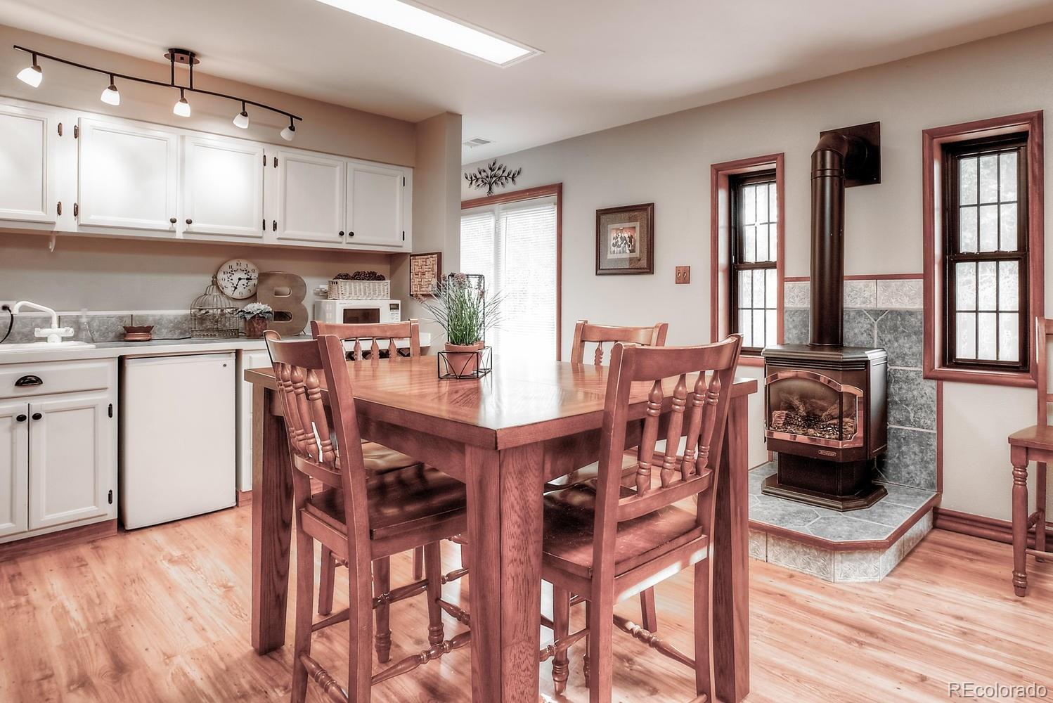 28559 Mountain View Road Conifer, CO 80433 - Photo 14 of 28 Gallery Image 14