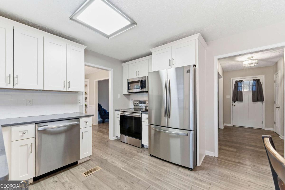 11846 Pine Needle Lane Hampton, GA 30228 - Photo 13 of 30