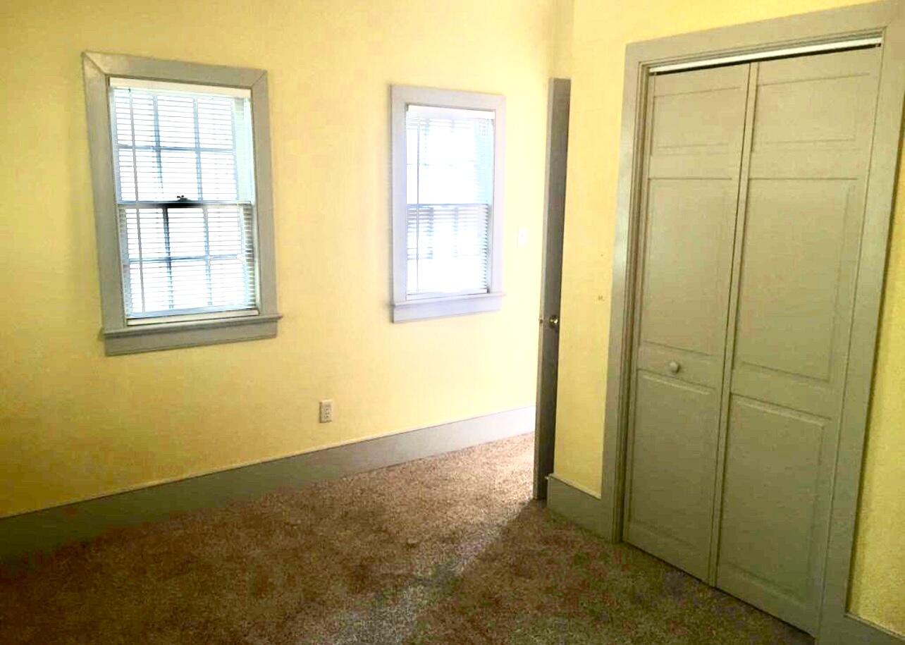 43 Elizabeth Street Charleston, SC 29403 - Photo 26 of 30 Large Front Bedroom 3