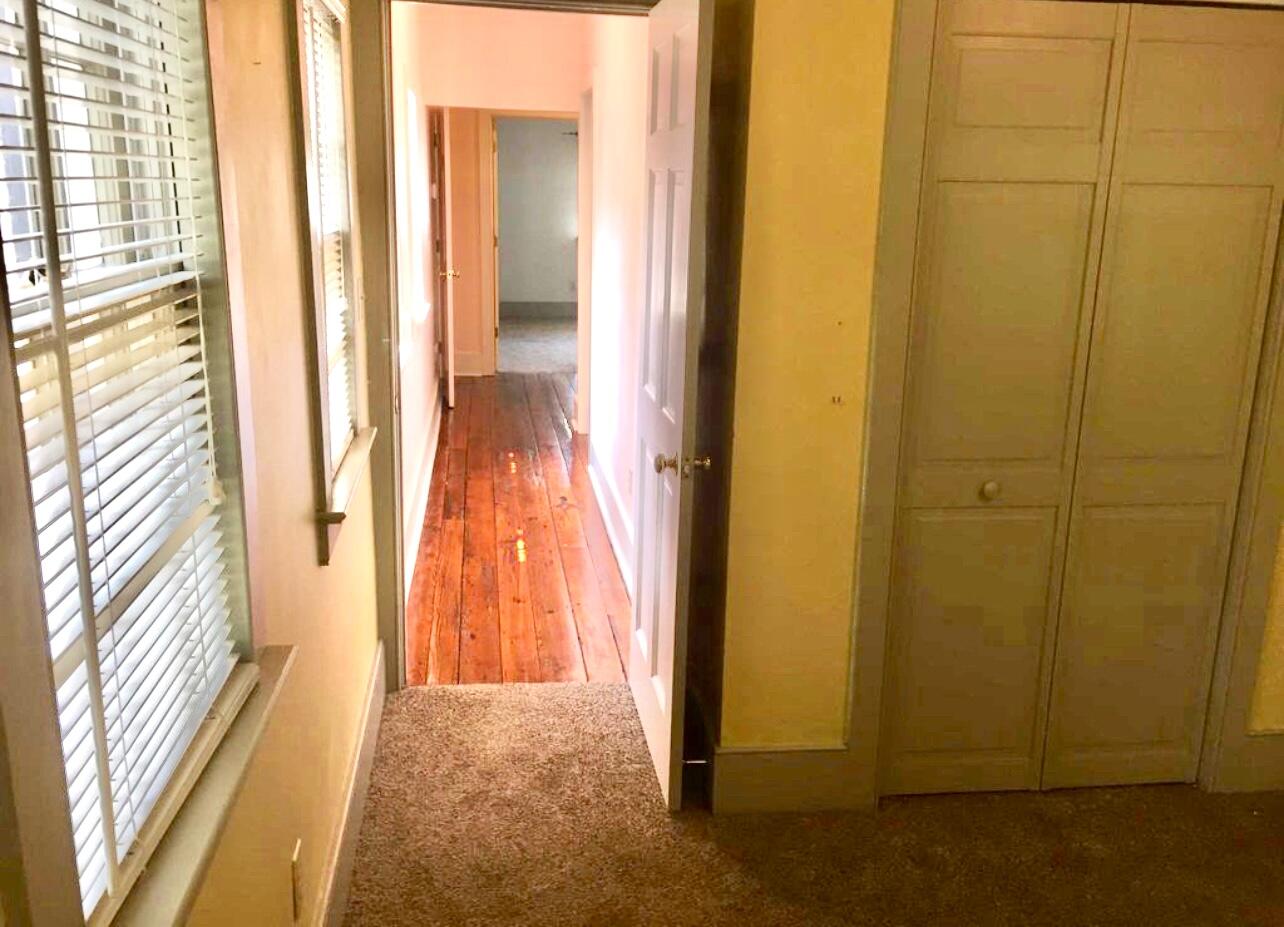 43 Elizabeth Street Charleston, SC 29403 - Photo 27 of 30 Hallway From Bedroom 3