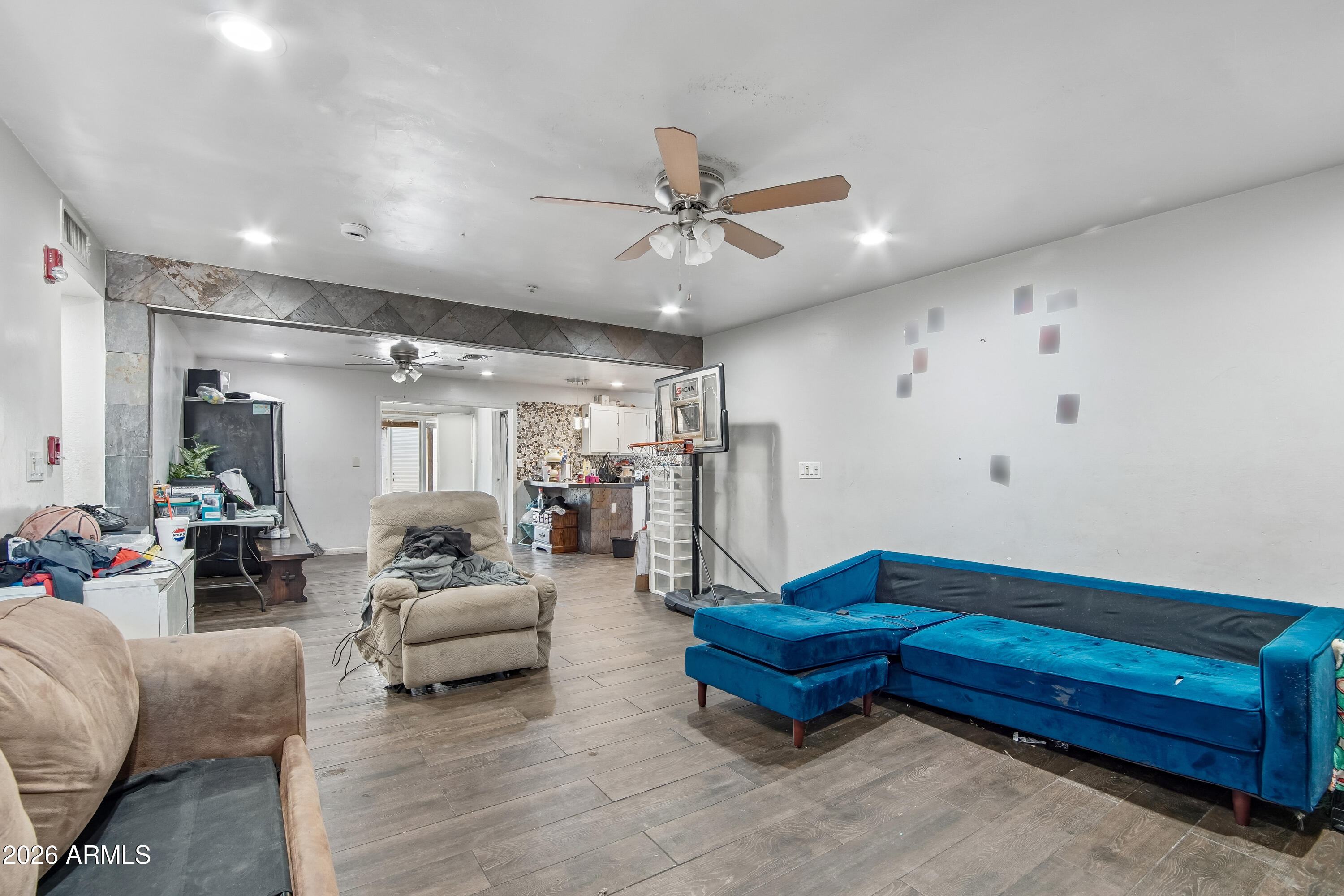 3829 West Thunderbird Road Phoenix, AZ 85053 - Photo 7 of 30 7-print-W Thunderbird Rd-S2306-007