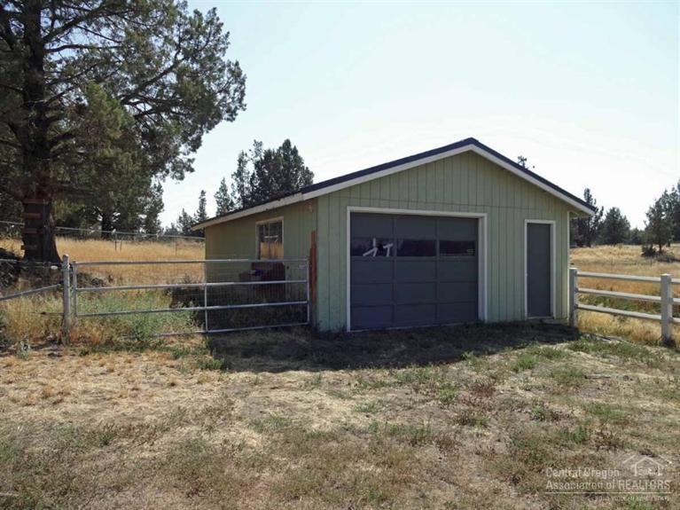 62040 Cody Road Bend, OR 97701 - Photo 23 of 25 Additional Photo