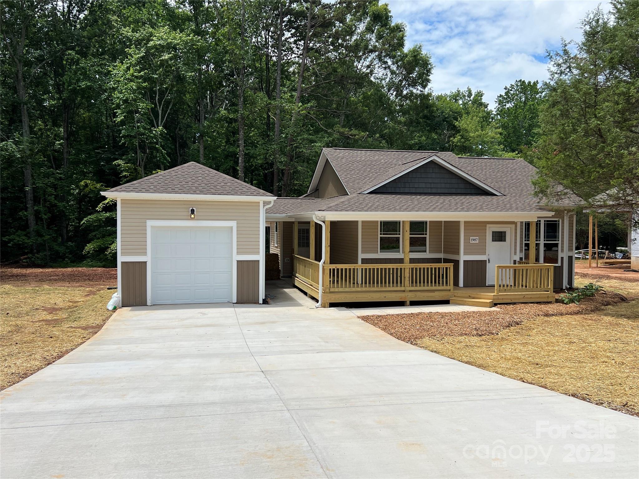 1987 Robert Rufty Lane Catawba, NC 28609 - Photo 3 of 39