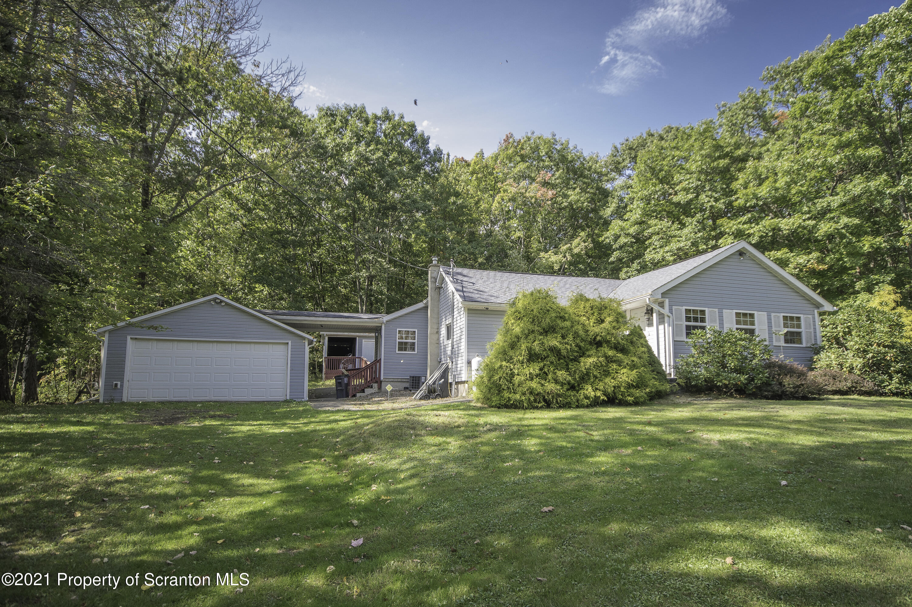 627 Cortez Road Lake Ariel, PA 18436 - Photo 1 of 19