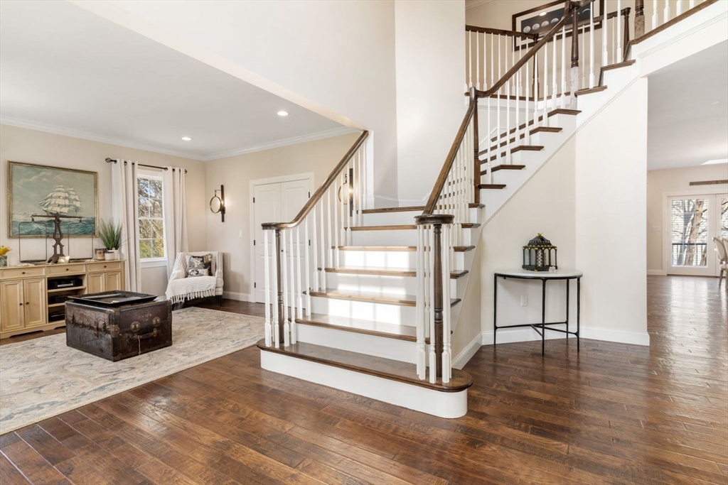 21 Cliff Road Hingham, MA 02043 - Photo 16 of 36 Gallery Image 16