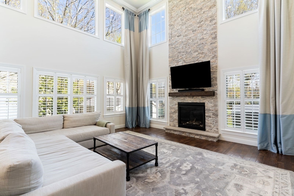 21 Cliff Road Hingham, MA 02043 - Photo 17 of 36 Gallery Image 17