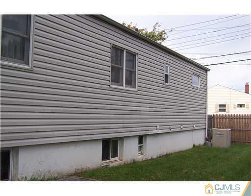 67 Preston Road Colonia, NJ 07067 - Photo 14 of 16 Gallery Image 14