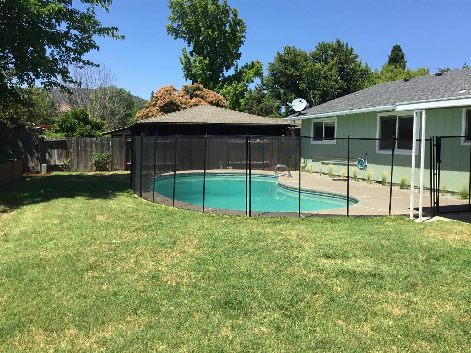 75 Donna Way Central Point, OR 97502 - Photo 21 of 33 Additional Photo
