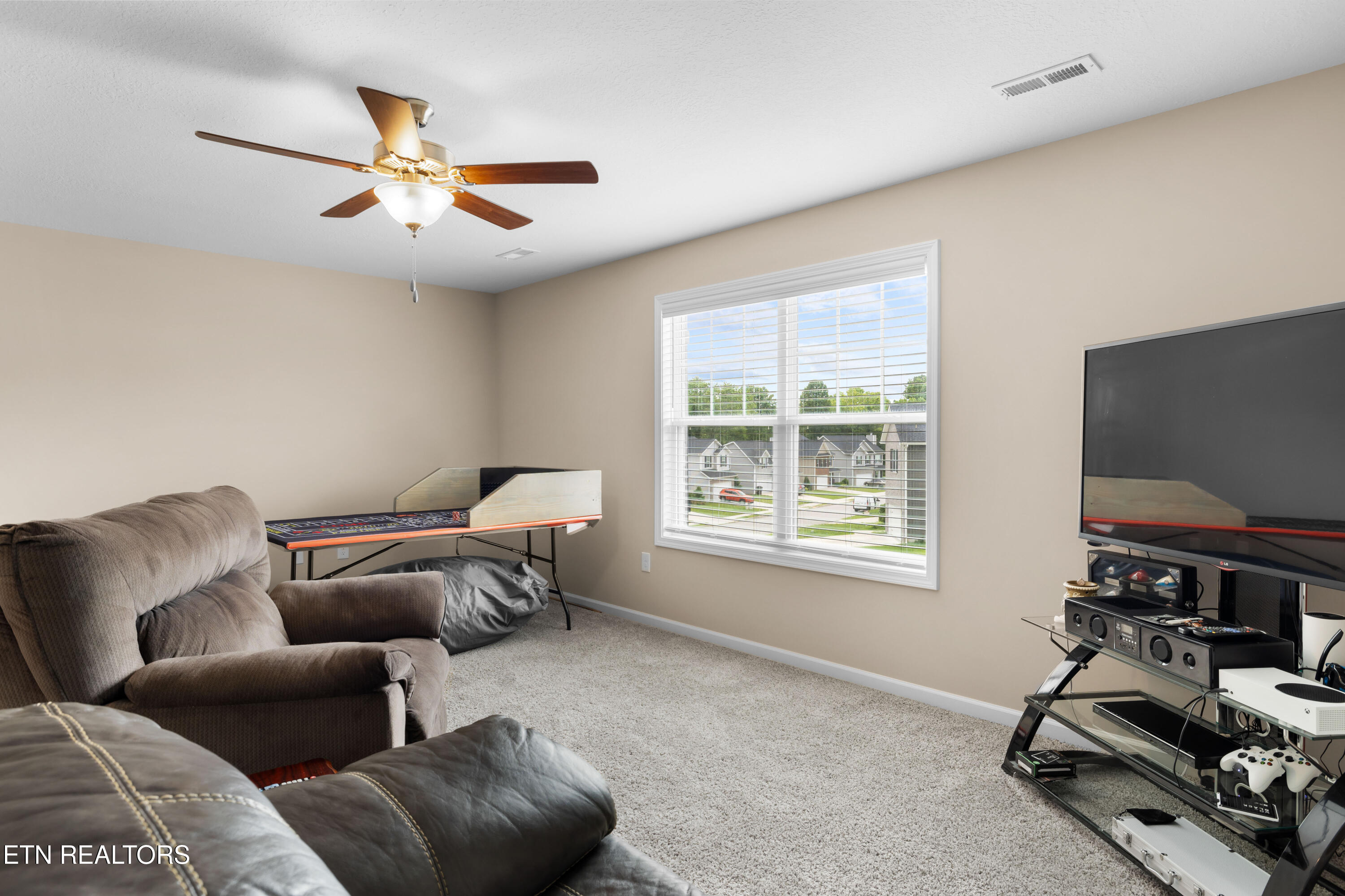 5811 Rain Cloud Road Knoxville, TN 37918 - Photo 27 of 35 5811RainCloudRd-26