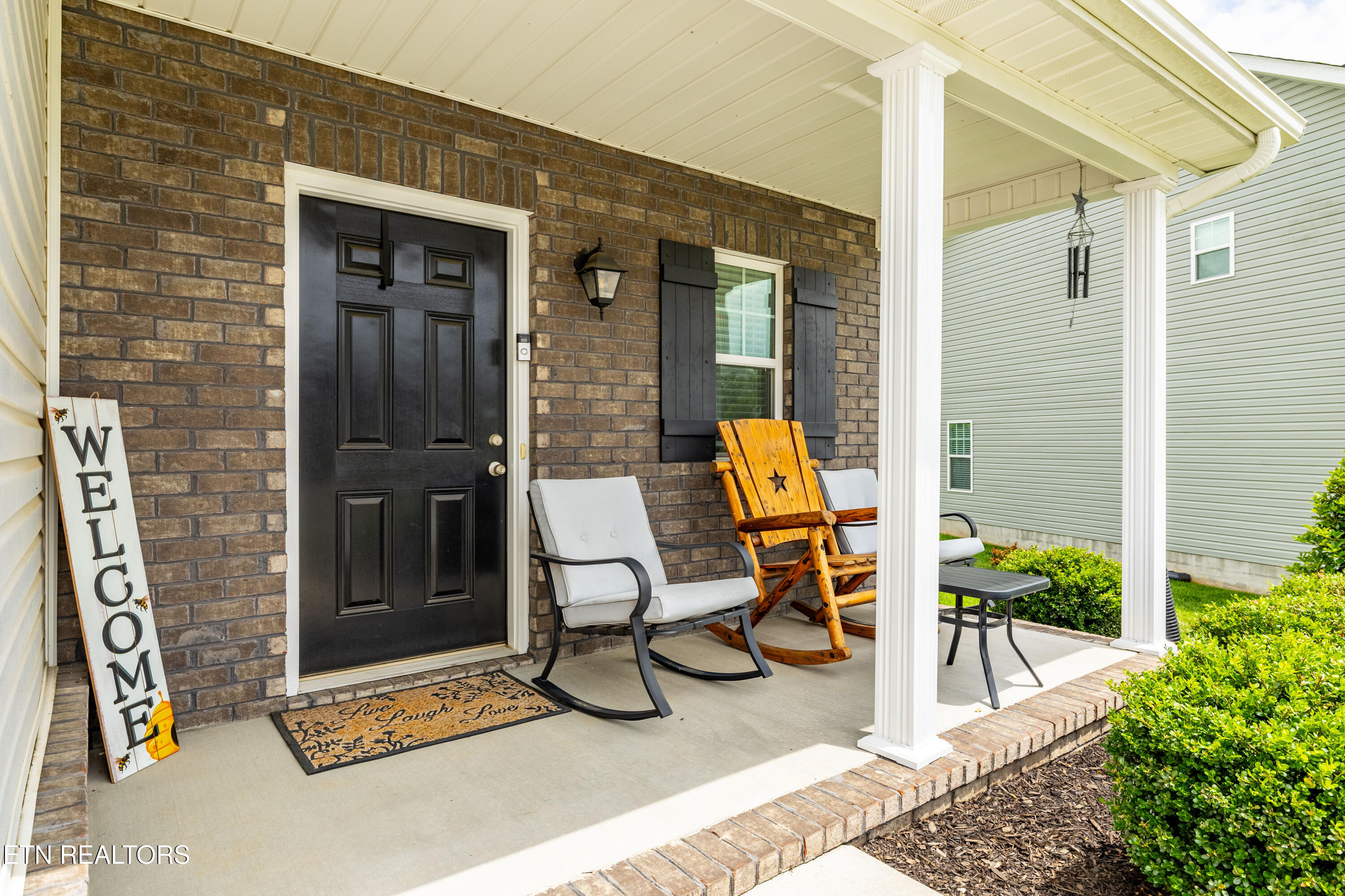 5811 Rain Cloud Road Knoxville, TN 37918 - Photo 3 of 35 5811RainCloudRd-37