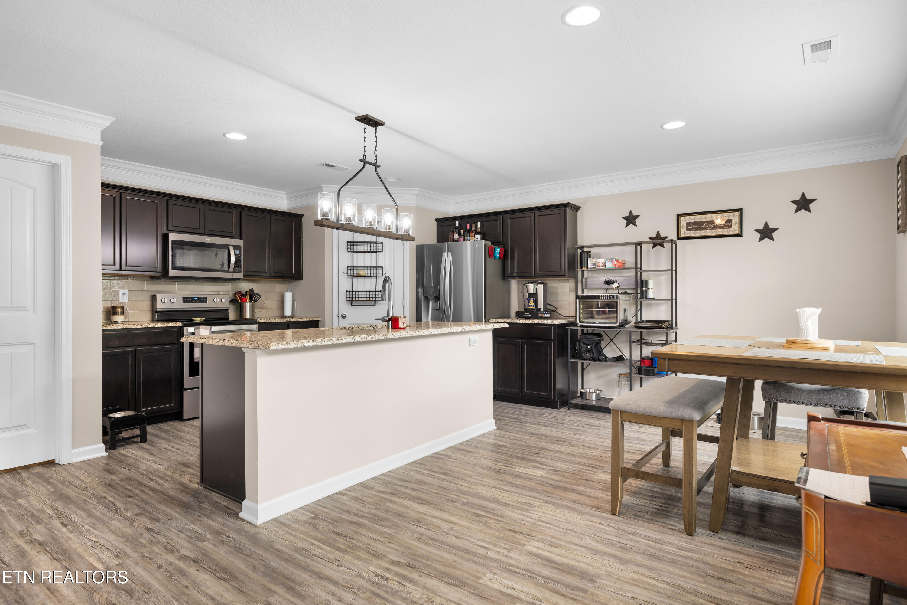 5811 Rain Cloud Road Knoxville, TN 37918 - Photo 5 of 35 5811RainCloudRd-9