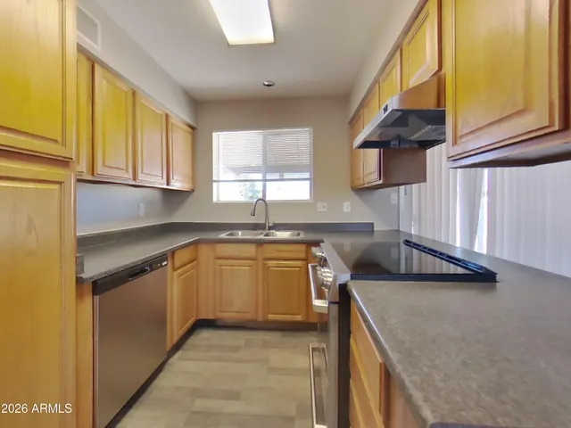 $1,859 | 17834 North 9th Avenue, Phoenix, AZ 85023