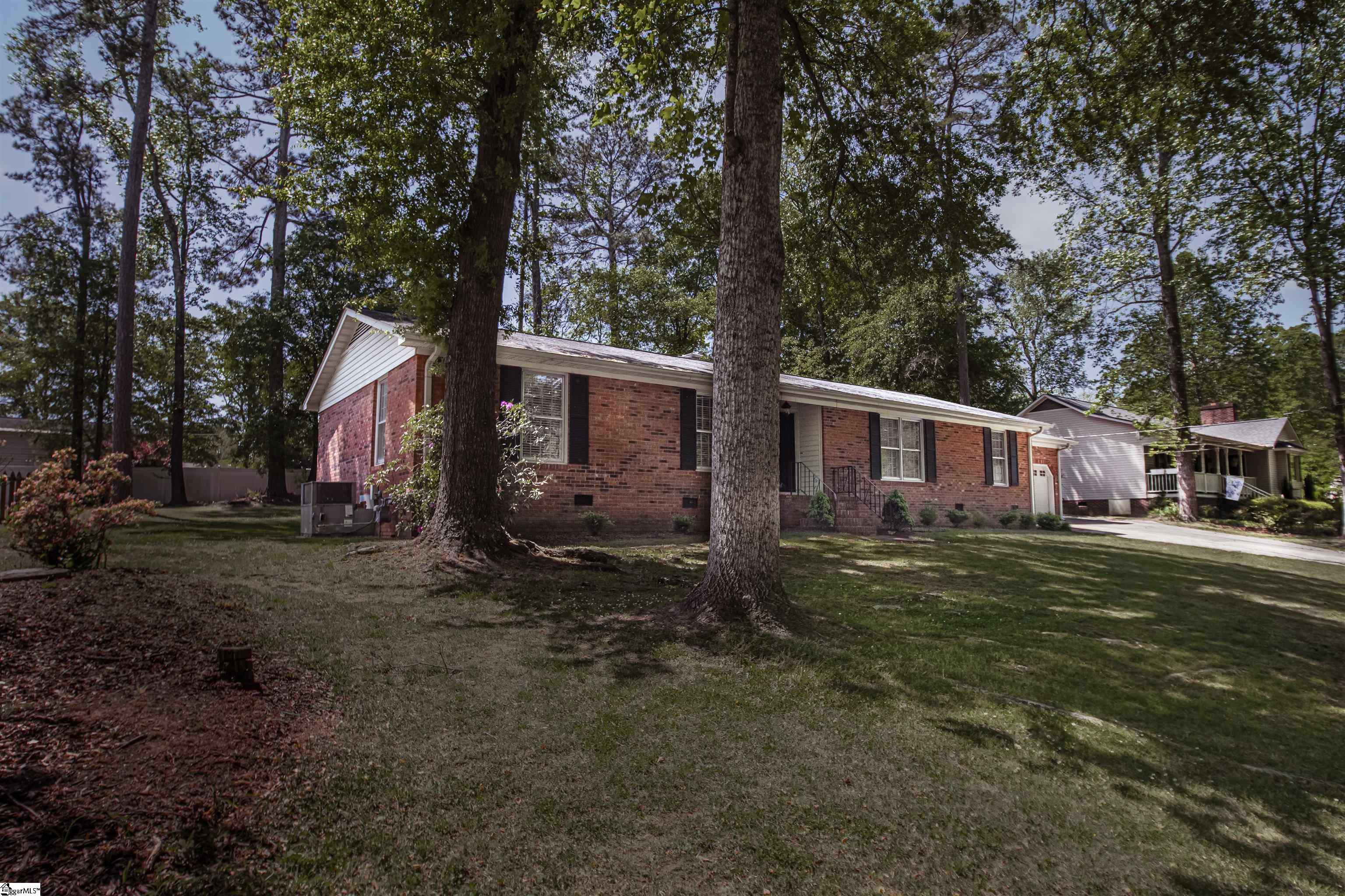 118 Sabra Drive Easley, SC 29642 - Photo 35 of 39