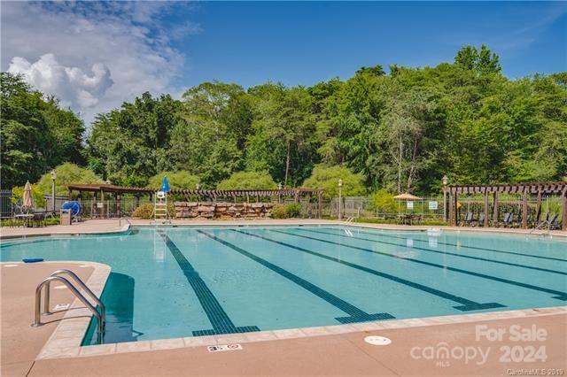 10601 Wildlife Road Charlotte, NC 28278 - Photo 10 of 31