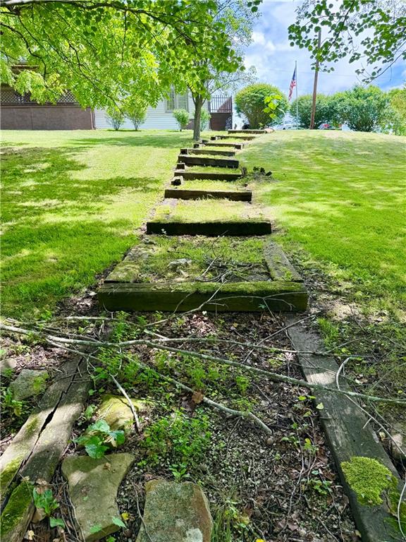 286 Willow Grove Road Masontown, PA 15461 - Photo 10 of 20