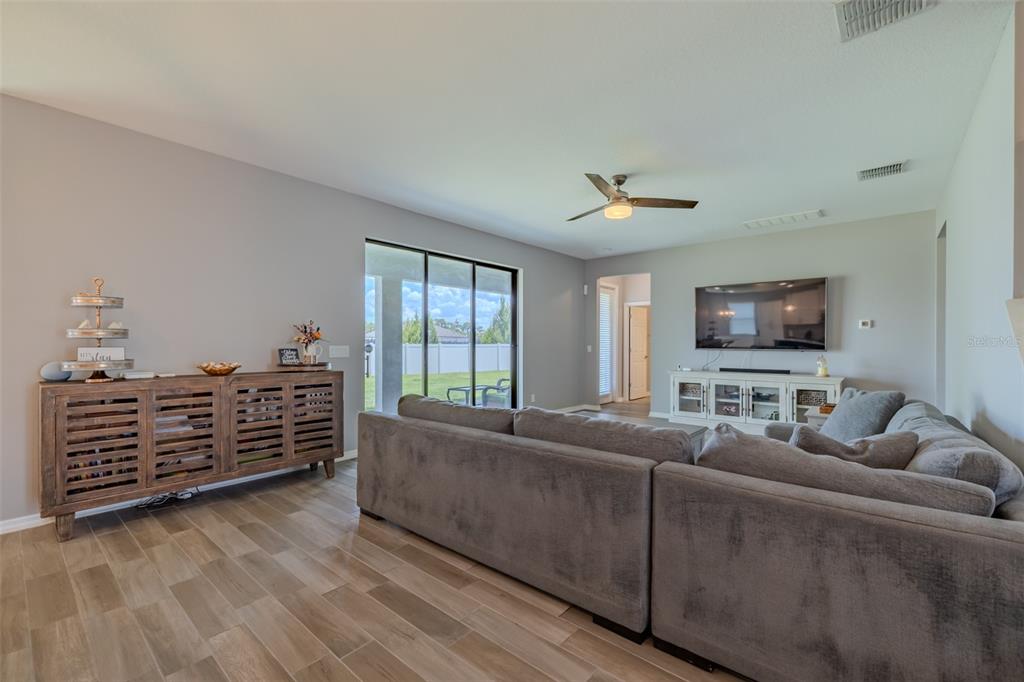1686 Cherry Walk Road Lutz, FL 33558 - Photo 24 of 70