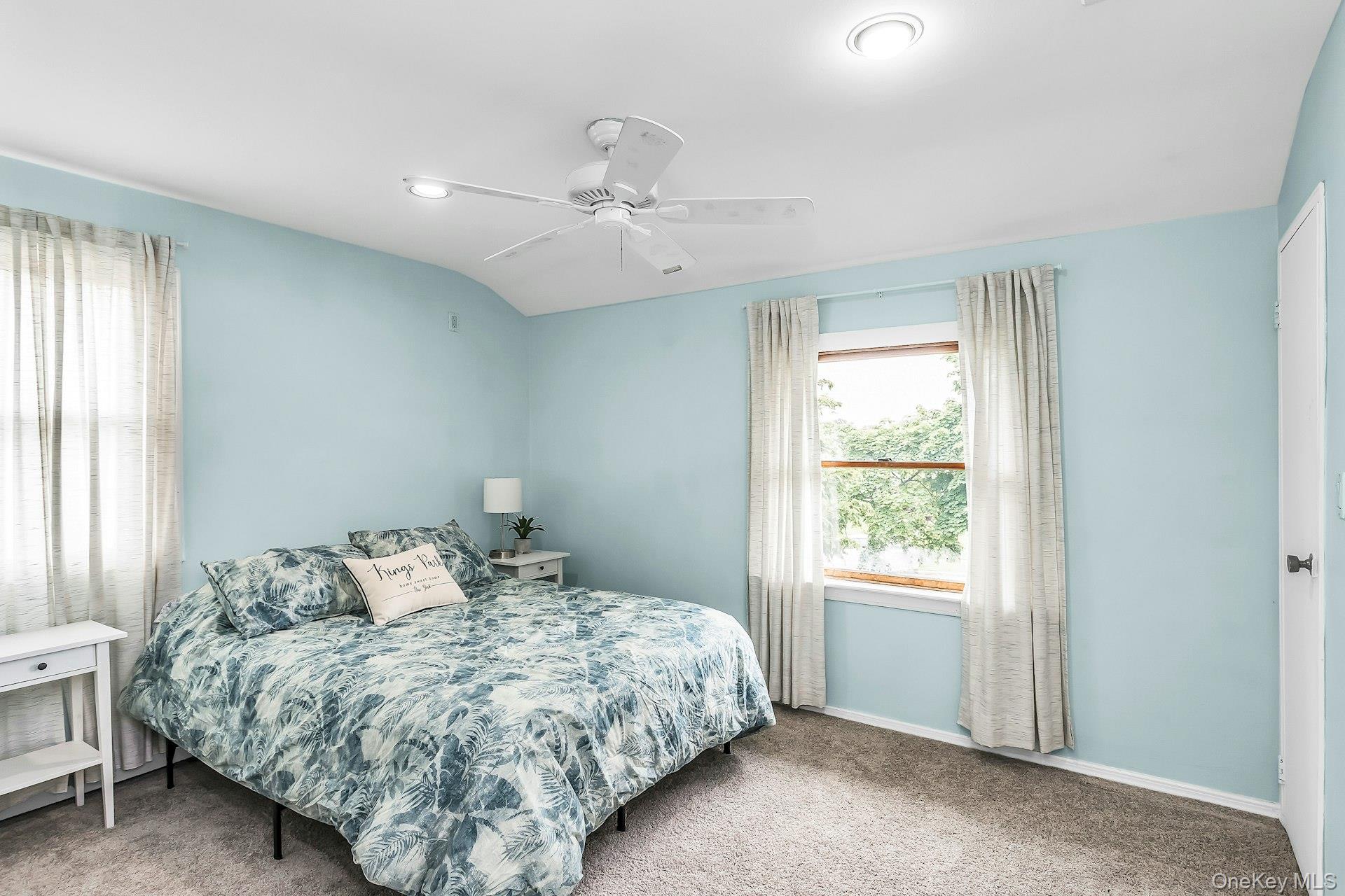 95 Rumford Road Kings Park, NY 11754 - Photo 23 of 31