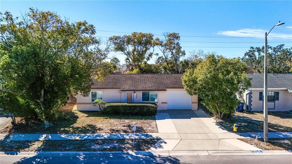 8836 Huntsman Lane Port Richey, FL 34668 - Photo 2 of 42