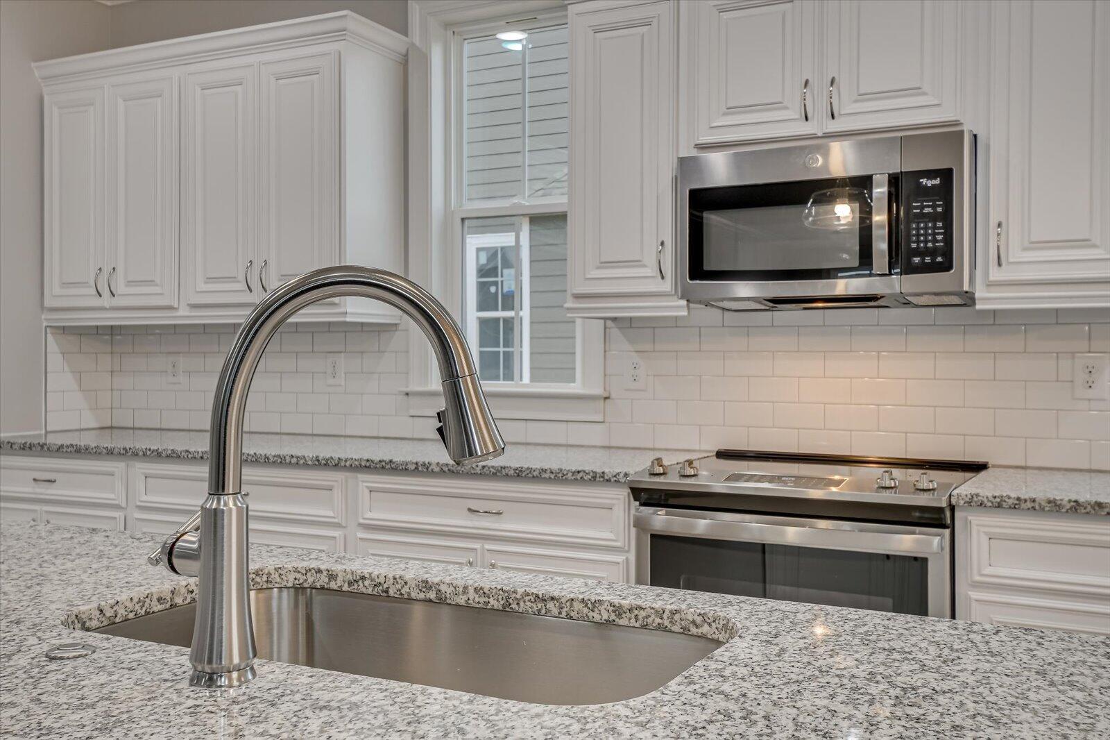 923 Walker Point Drive Grovetown, GA 30813 - Photo 11 of 44