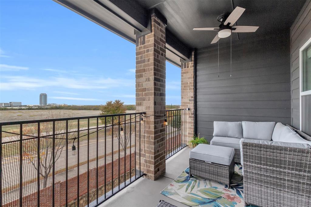 4153 Shavano Drive Frisco, TX 75034 - Photo 31 of 35 a balcony view with a seating space