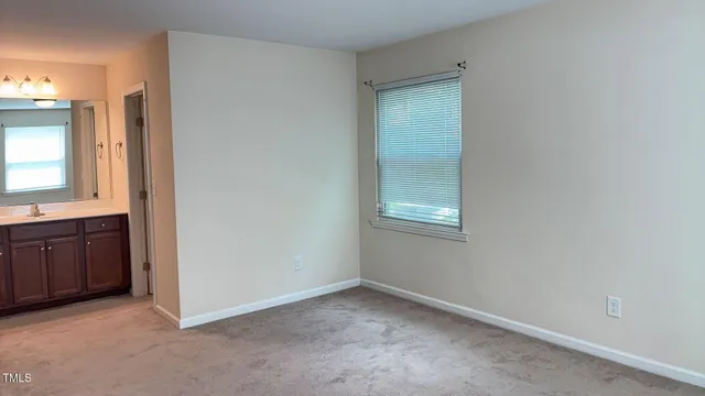 $1,100 | 203 East Ransom Street, Unit 1A, Fuquay-Varina, NC 27526