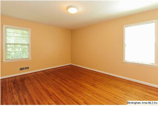 433 Ferncliff Drive Birmingham, AL 35213 - Photo 19 of 32