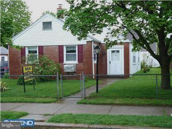 9202 Exeter Road Philadelphia, PA 19114 - Photo 1 of 12 Exterior Front