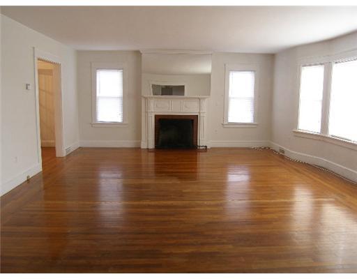 21 Hoover Road Middletown, RI 02842 - Photo 15 of 20 Living Room. Guest House - Living Room with Fireplace