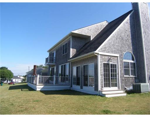 21 Hoover Road Middletown, RI 02842 - Photo 2 of 20 Exterior Back.