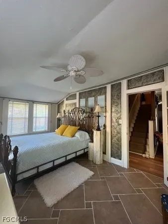 $2,600 | 2579 Second Street, Fort Myers, FL 33901