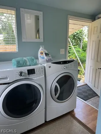 $2,600 | 2579 Second Street, Fort Myers, FL 33901