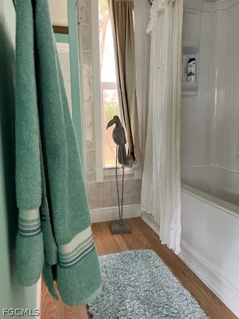 $2,600 | 2579 Second Street, Fort Myers, FL 33901