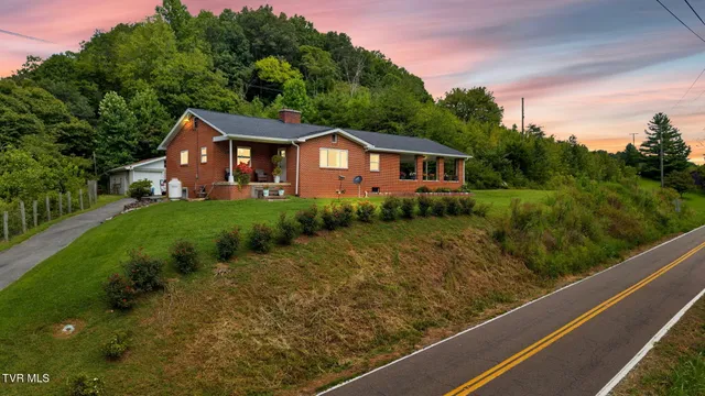 $378,000 | 5367 Clinch River Highway, Gate City, VA 24251