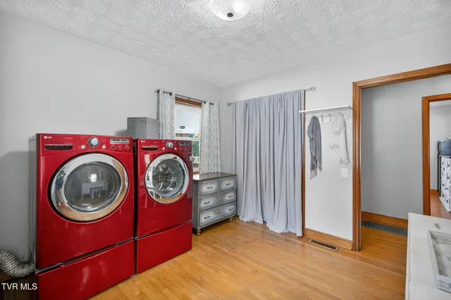 $378,000 | 5367 Clinch River Highway, Gate City, VA 24251