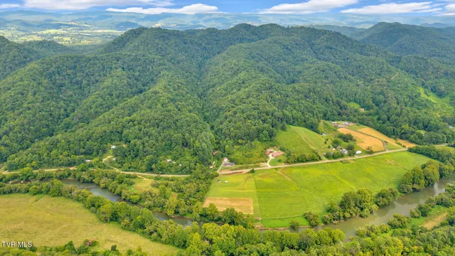 $378,000 | 5367 Clinch River Highway, Gate City, VA 24251