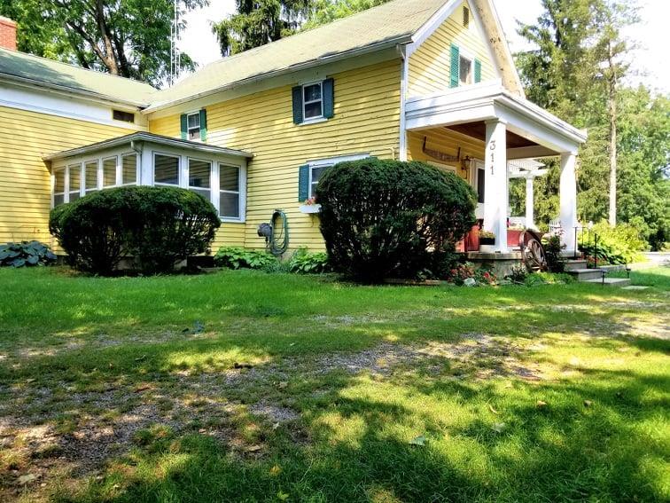 311 East River Road Flushing, MI 48433 - Photo 5 of 76