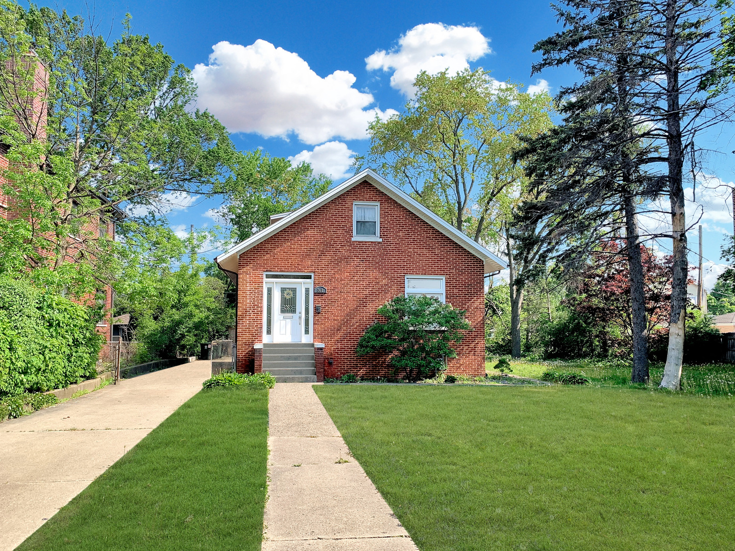 36 Touhy Avenue Park Ridge, IL 60068 - Photo 1 of 28