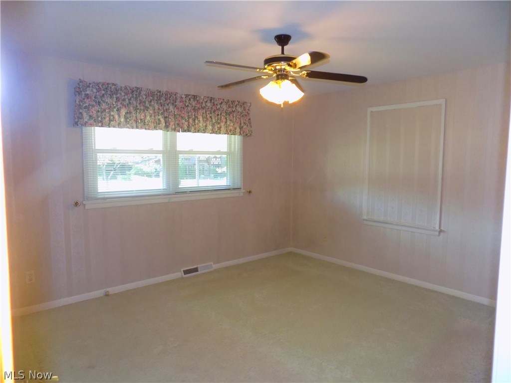 17631 Libby Road Maple Heights, OH 44137 - Photo 8 of 16 Gallery Image 8