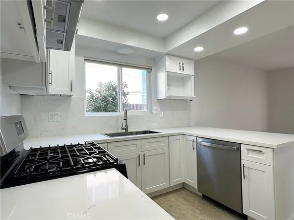 $4,500 | 18910 Milmore Avenue, Carson, CA 90746