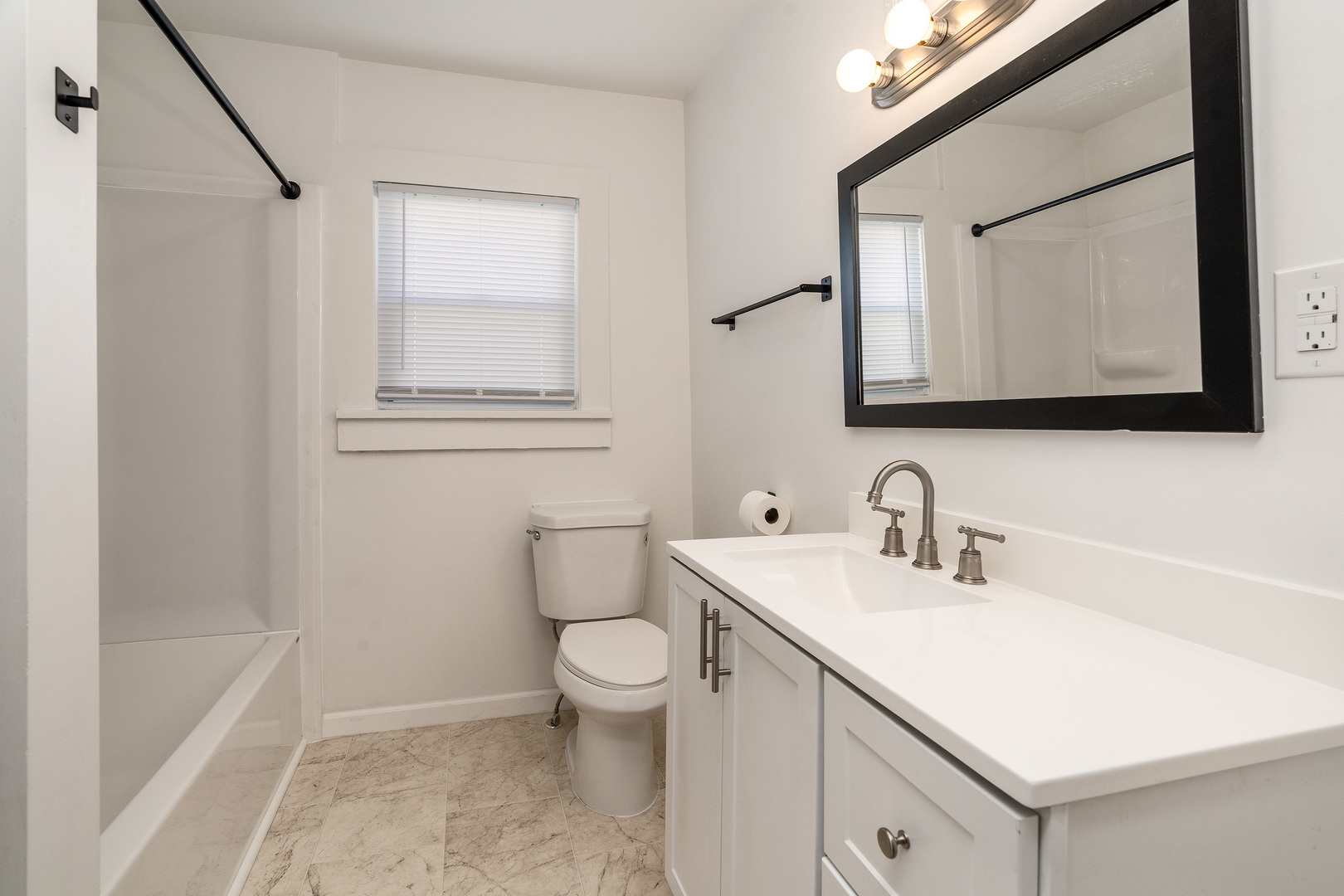 905 Airport Road Mount Vernon, IL 62864 - Photo 11 of 22